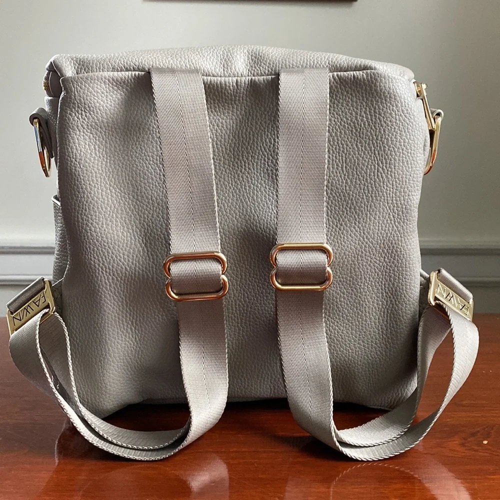 Fawn Design Pebbled Light Gray Crossbody Bag with Gold Hardware